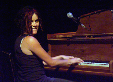 Tanya Gillespie  Eric Porcher